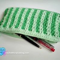 Handy Dandy Pencil Case - free crochet pattern