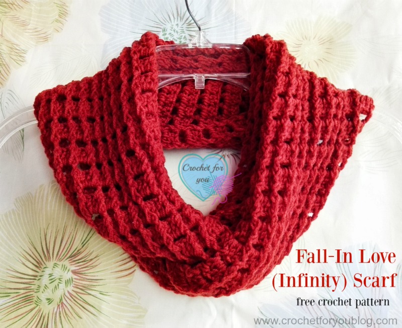 Fall-In Love (Infinity) Scarf - free crochet pattern 