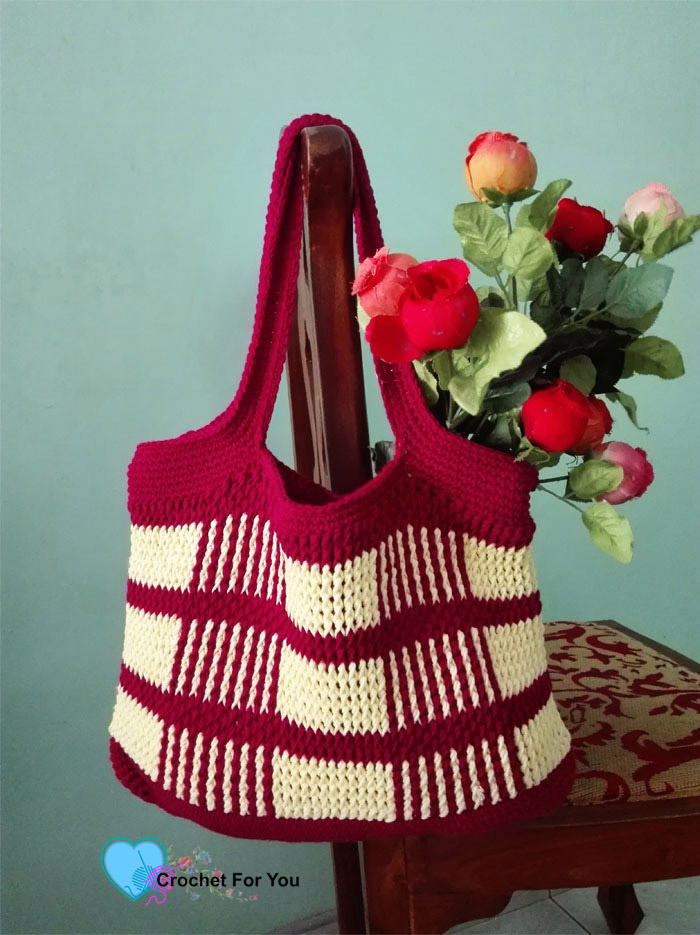 Crochet Uptown Plaid Tote Bag