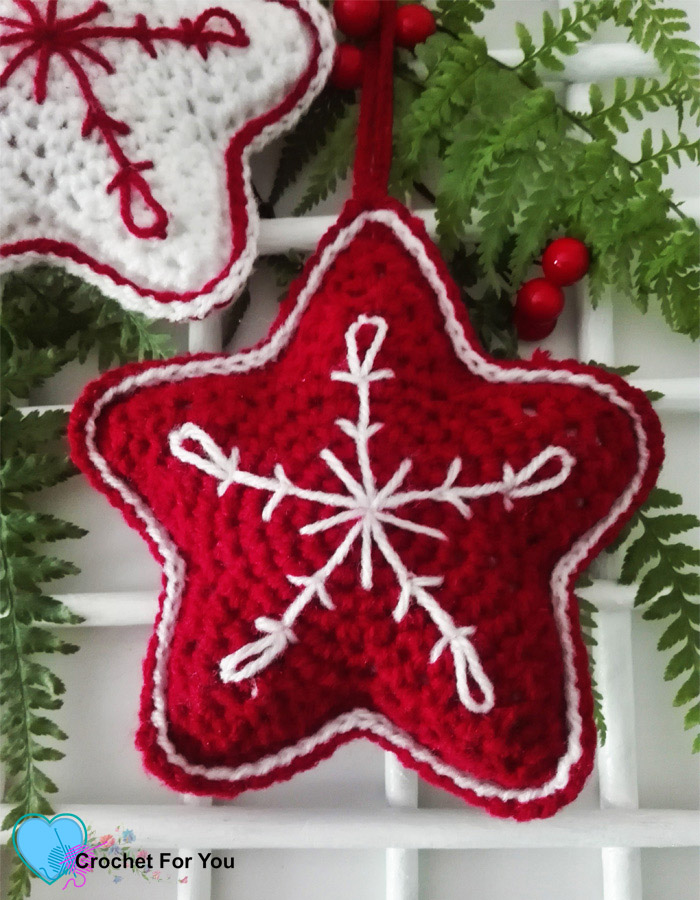 Christmas Ornament Mini CAL – Christmas Crochet Star