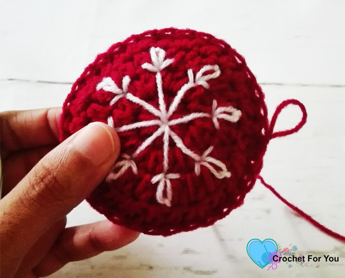 Christmas Ornament Mini CAL - Crochet Baubles