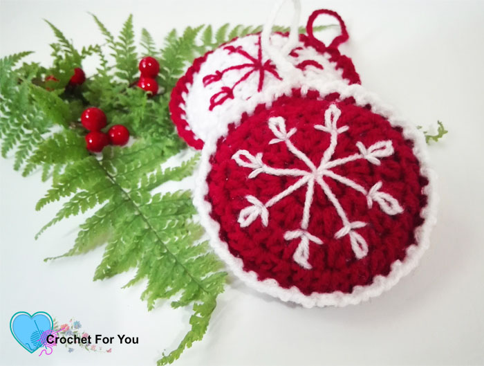 Christmas Ornament Mini CAL - Crochet Baubles