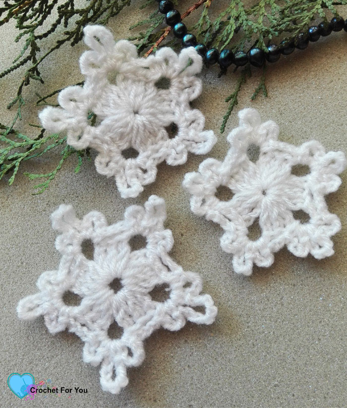 5-Minute Crochet Snowflake - free pattern 5-Minute Crochet Snowflake - free pattern