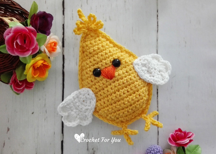 Little Spring Chick Amigurumi - free crochet pattern