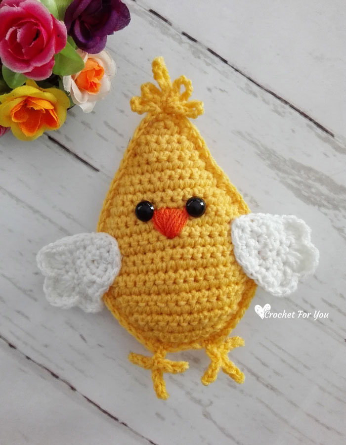 Crochet Pattern: Spring Chicks, PDF Amigurumi Pattern – A Menagerie of  Stitches