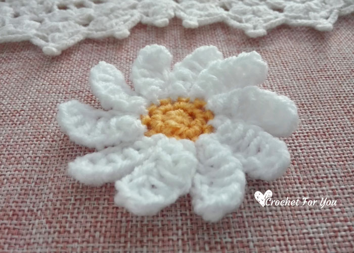 Crochet Daisy Flower Pattern