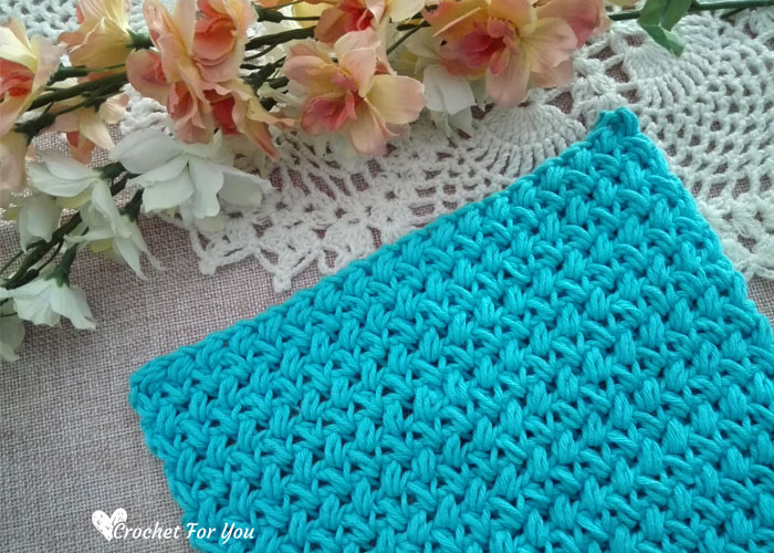 Crochet Mini Bean Stitch Dishcloth - free pattern