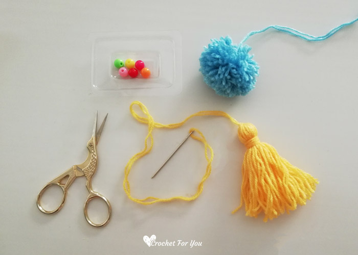 How to make pompom tassel - Easy DIY Tutorial