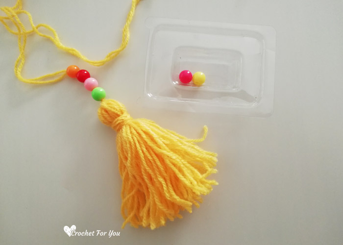 How to make pompom tassel - Easy DIY Tutorial