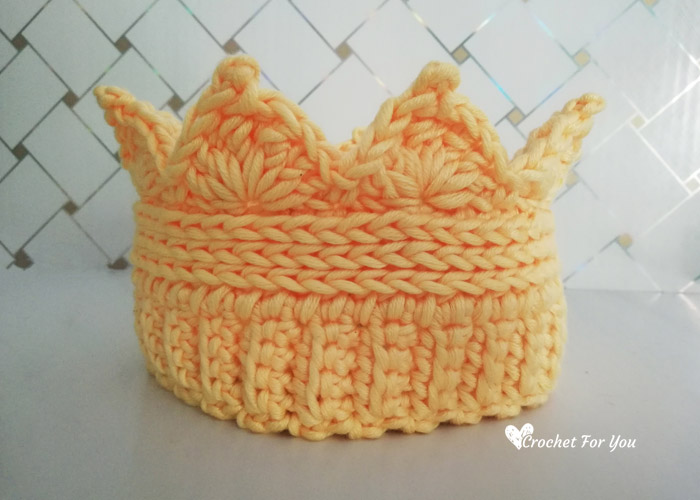 Crochet Crown Earwarmer Free Pattern