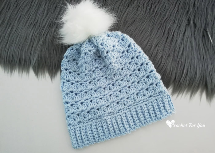 Girls Winter Pompom Hat Free Crochet Pattern