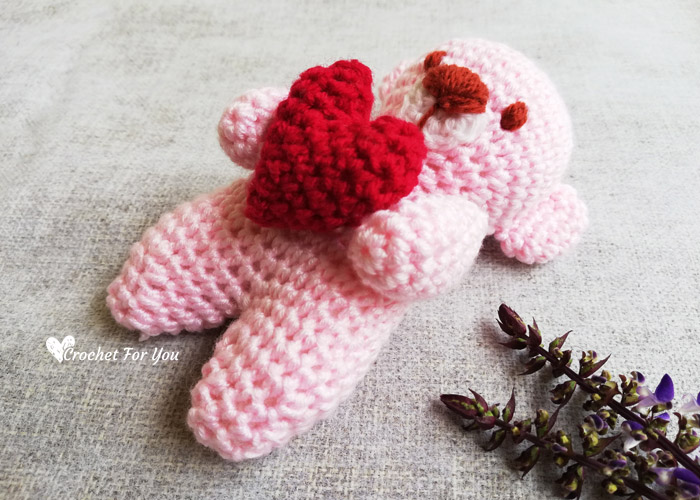 Valentine Bear Crochet Pattern