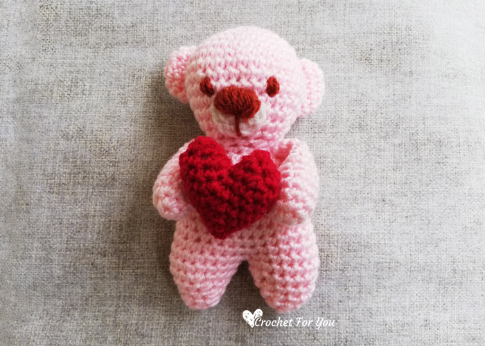 Valentine Bear Crochet Pattern