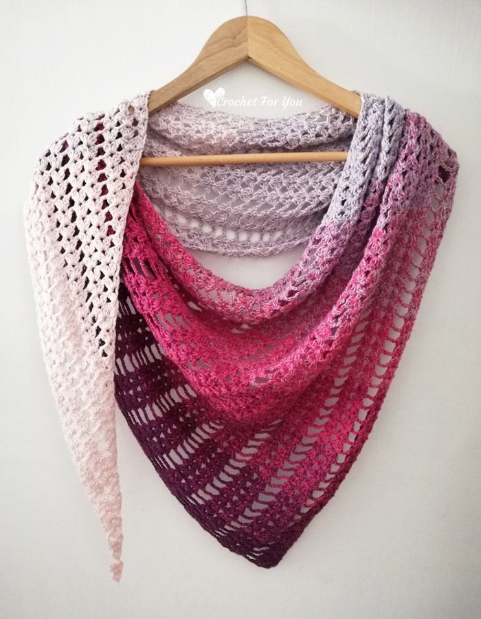 Easy Lace Triangle Crochet Shawl - Free Pattern  Crochet shawl free,  Crochet shawl pattern free, Crochet triangle scarf