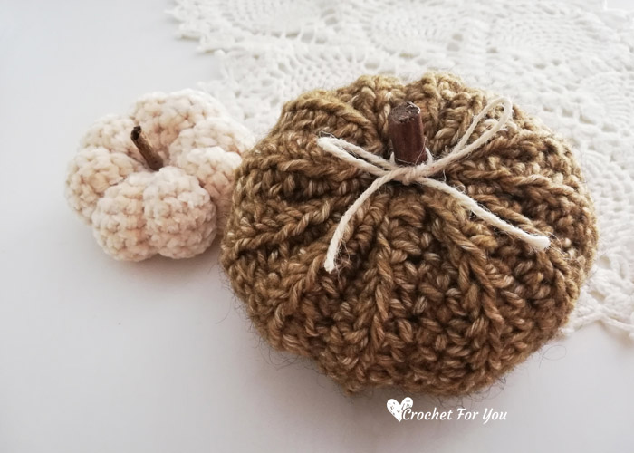 Crochet Ribbed Pumpkin Free Pattern