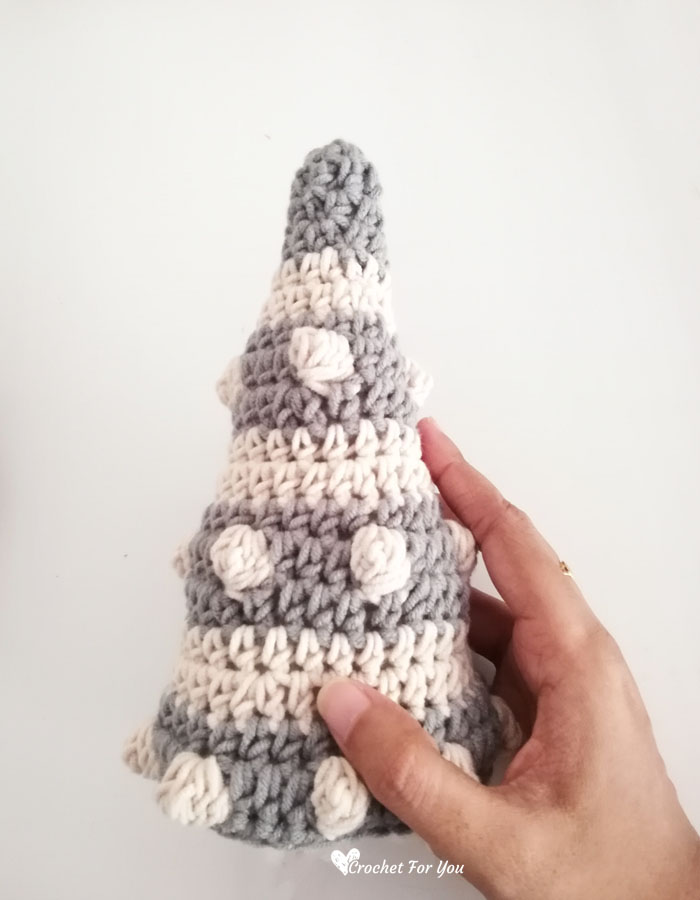 Crochet Bobbles & Stripes Christmas Tree Free Pattern