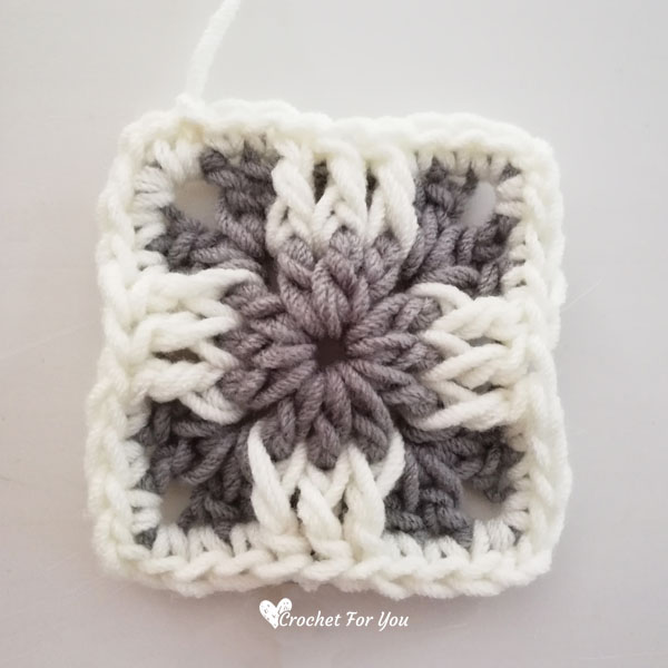 Crochet Checkerboard Granny Square Free Pattern