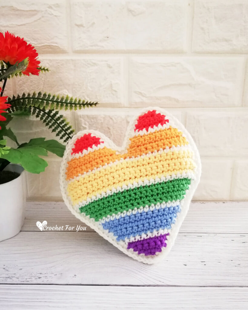 Crochet Rainbow Heart Free Pattern