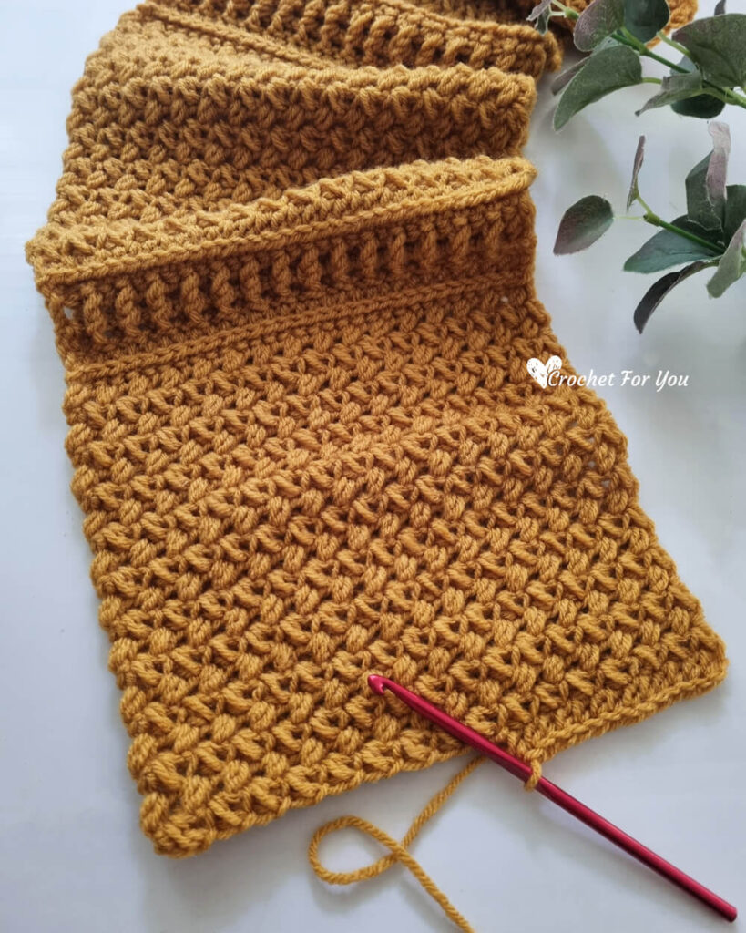 Totally Textured Mini Bean Stitch Scarf