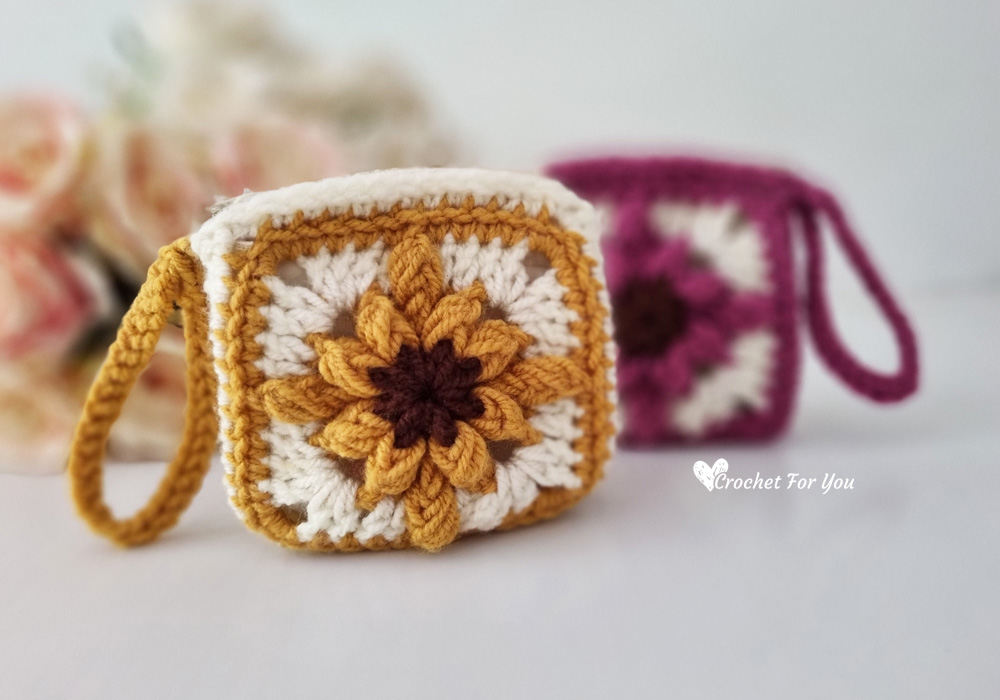 Crochet Bobble Granny Square Coin Purse 10