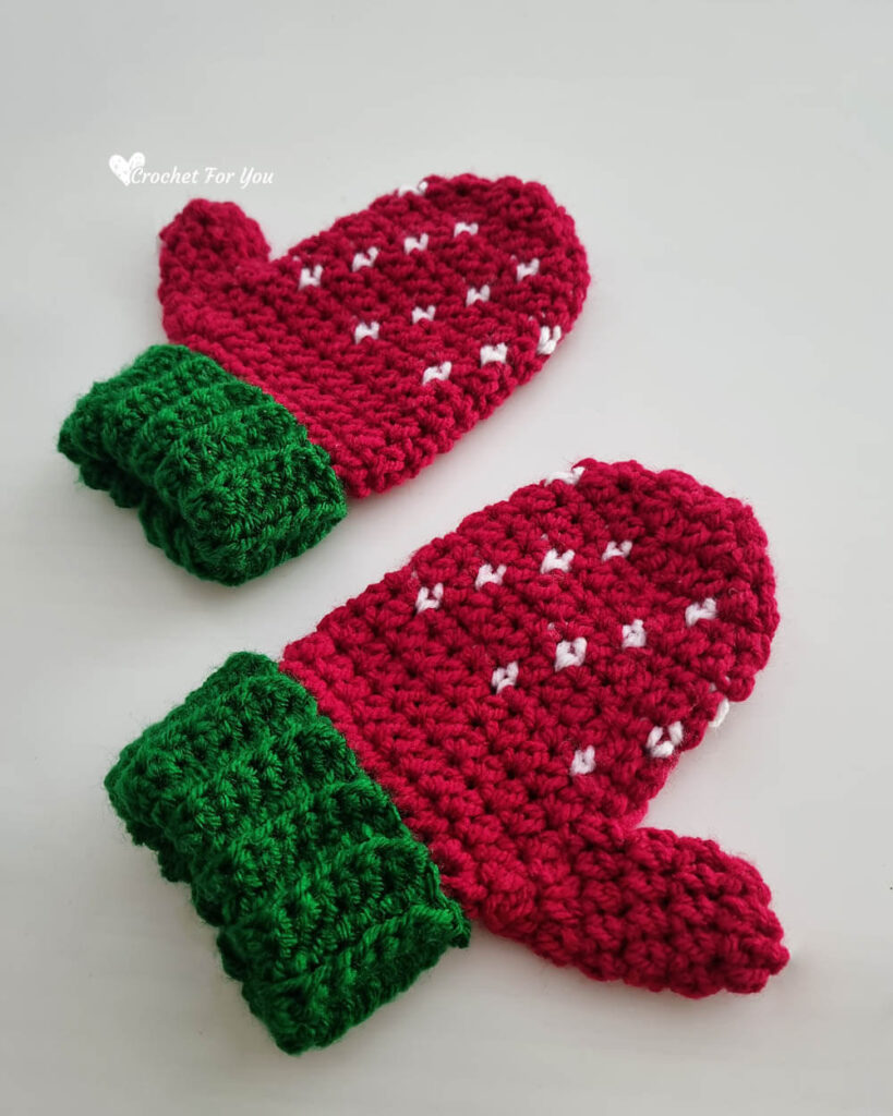 Strawberry Crochet Child Mittens