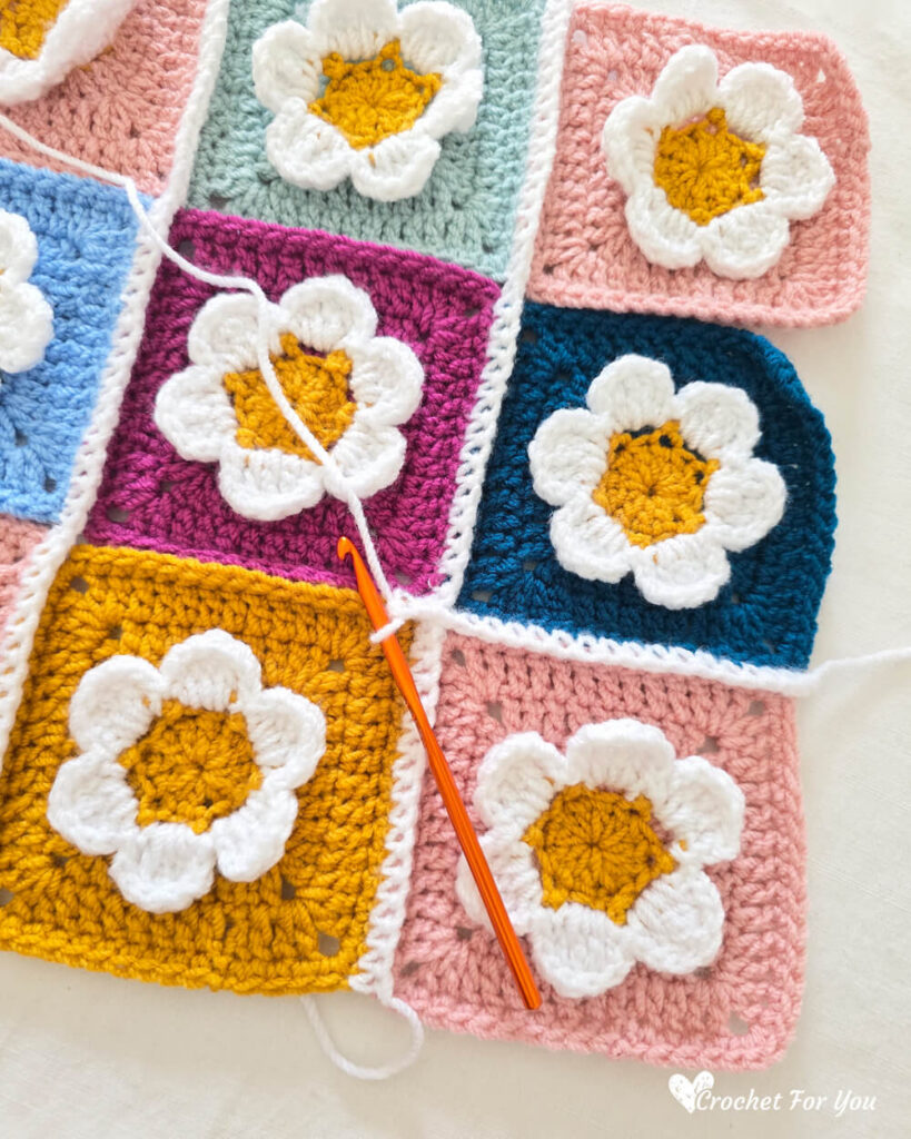 Granny square joining